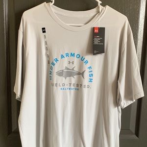 NWT- Under Armour Tee shirt - XL- light grey